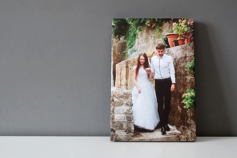 Интерьерная картина по фото на стене — заказать фото на холсте в Эстонии